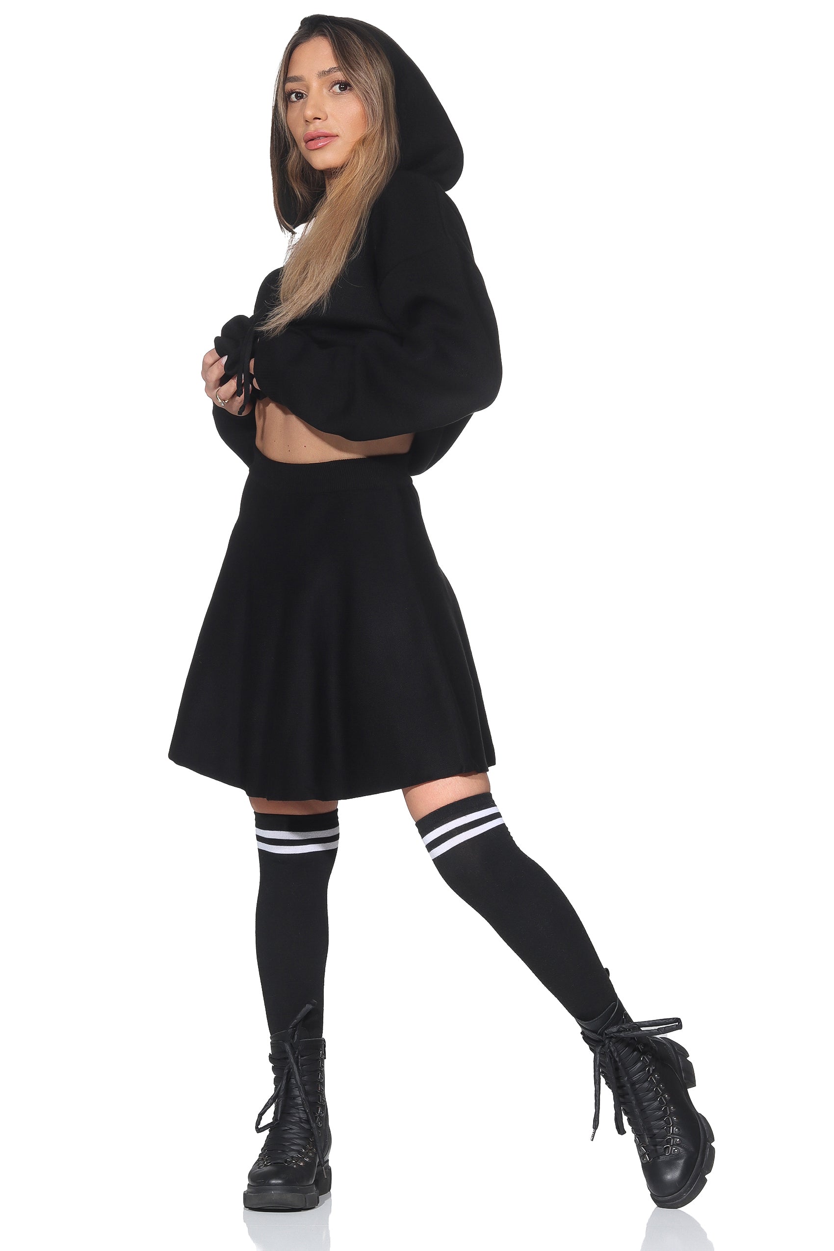 Damen Zweiteiler Set – Plissee Rock & Kapuzenpullover