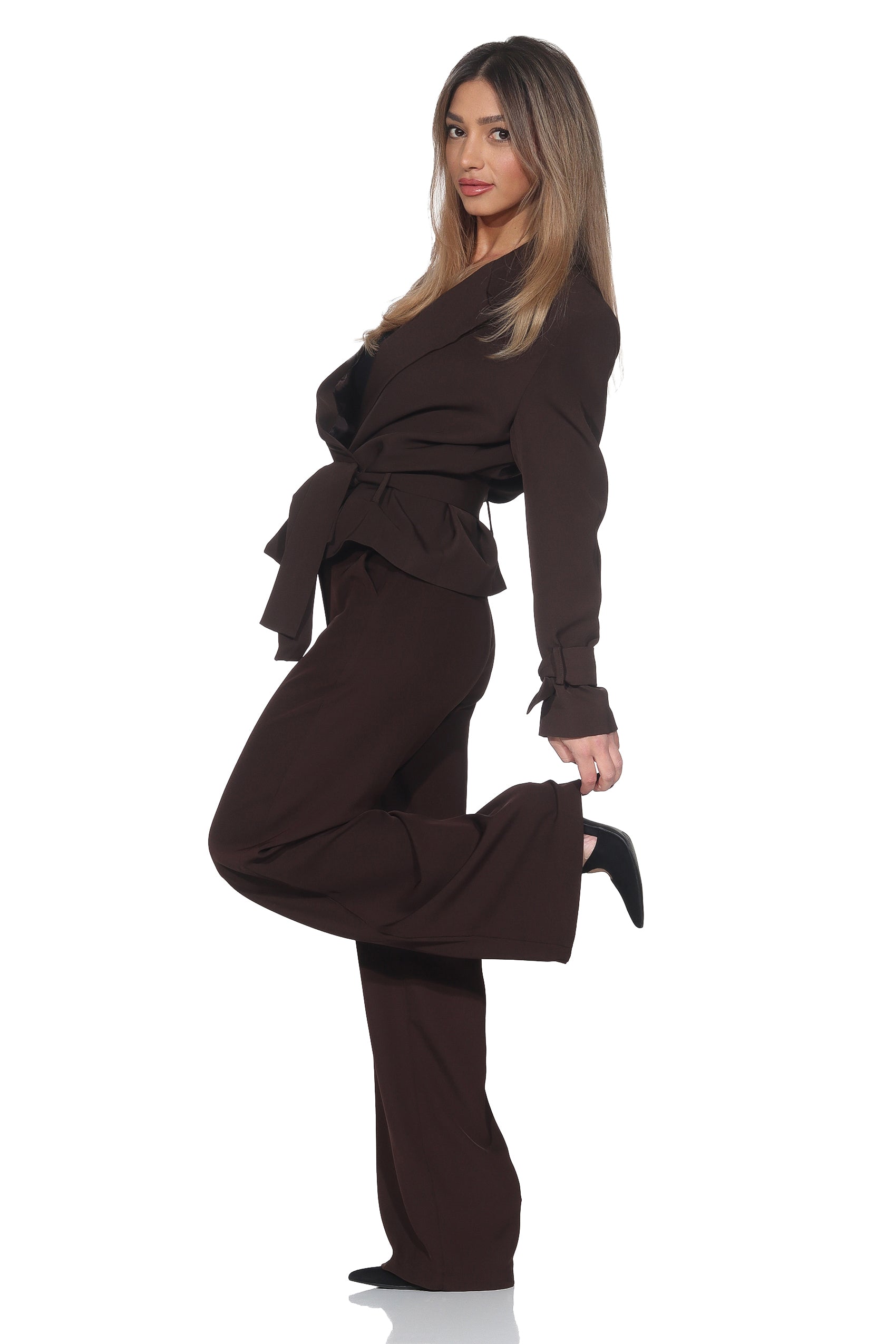 Brauner Anzug aus 100 % Tencel – Blazer & Hose Set