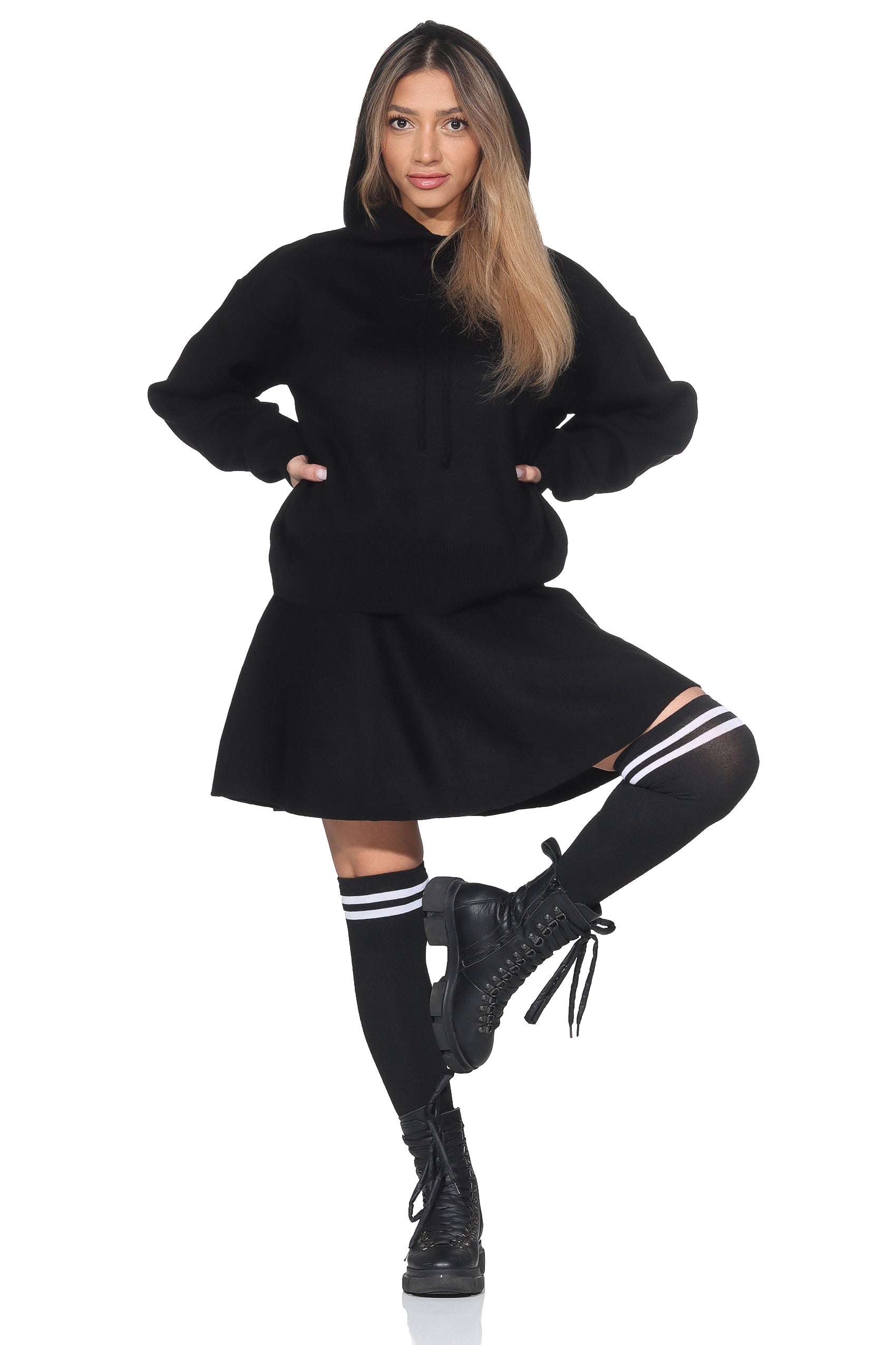 Damen Zweiteiler Set – Plissee Rock & Kapuzenpullover