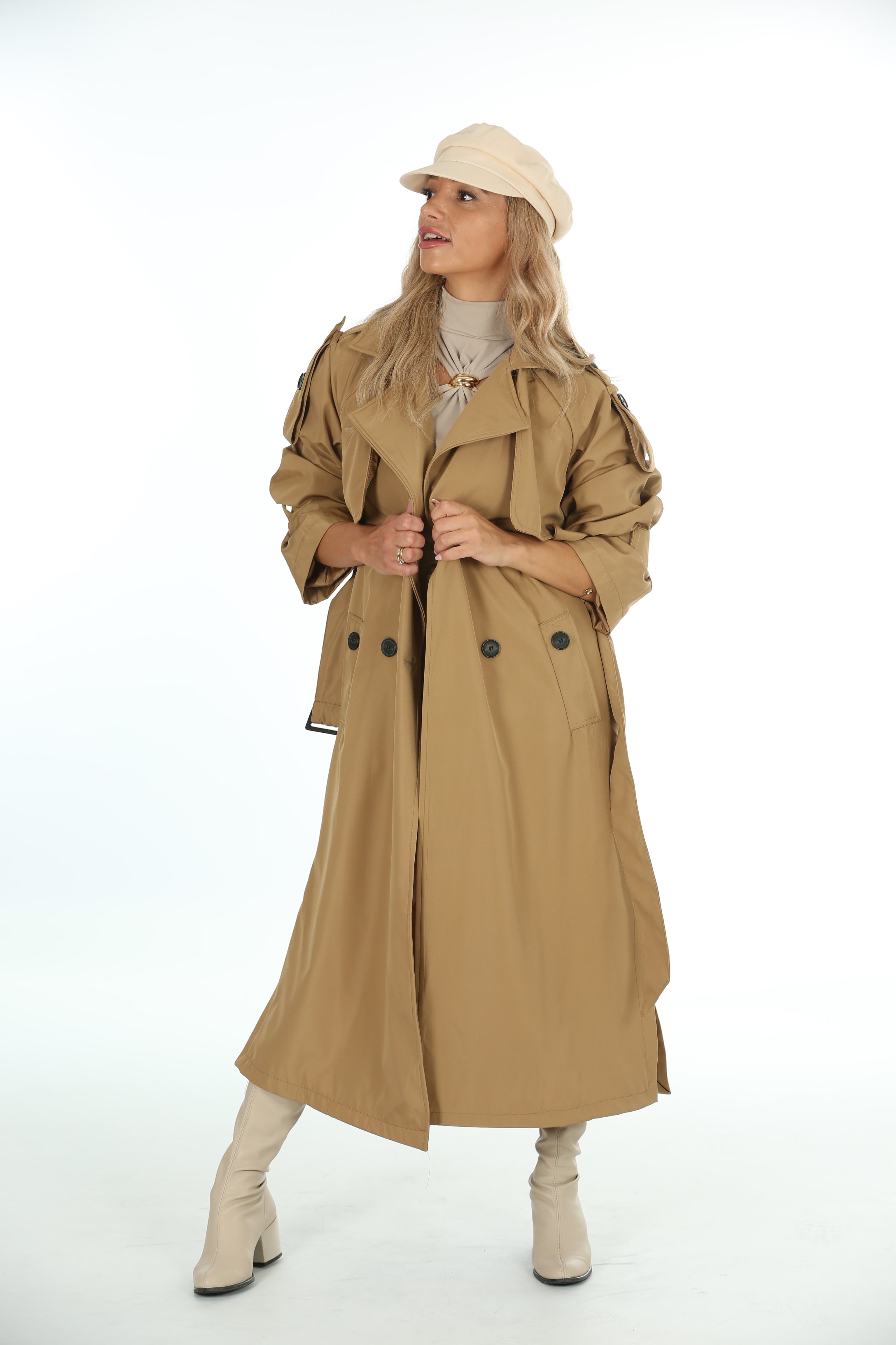 Langer Trenchcoat mit Bindegürtel – Camel